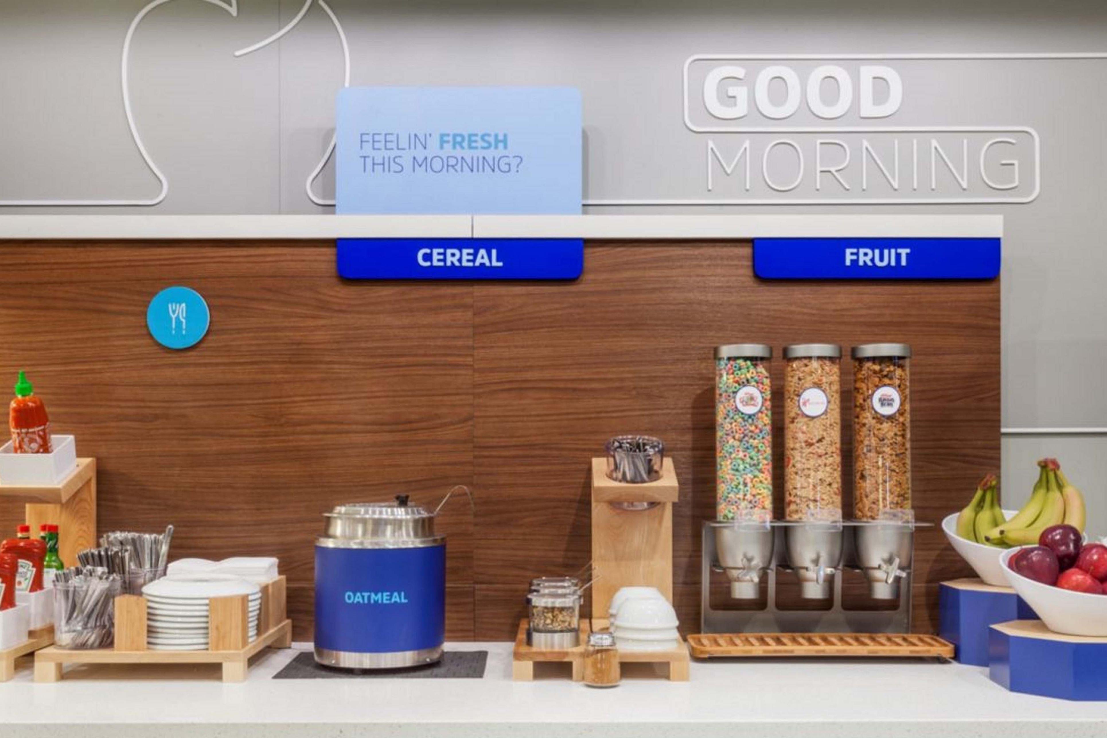 Holiday Inn Express And Suites Des Moines Downtown By Ihg Exteriör bild