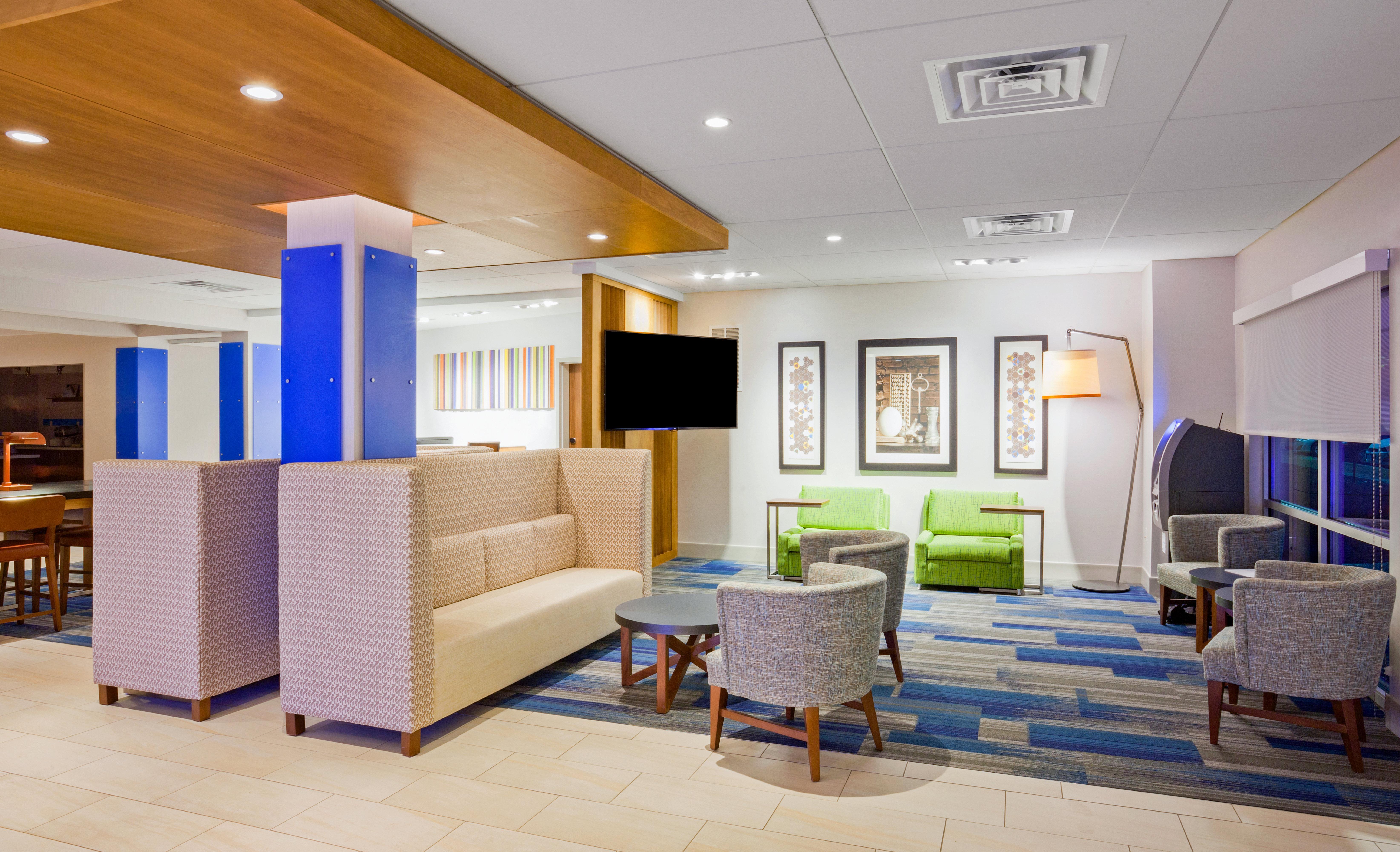 Holiday Inn Express And Suites Des Moines Downtown By Ihg Exteriör bild