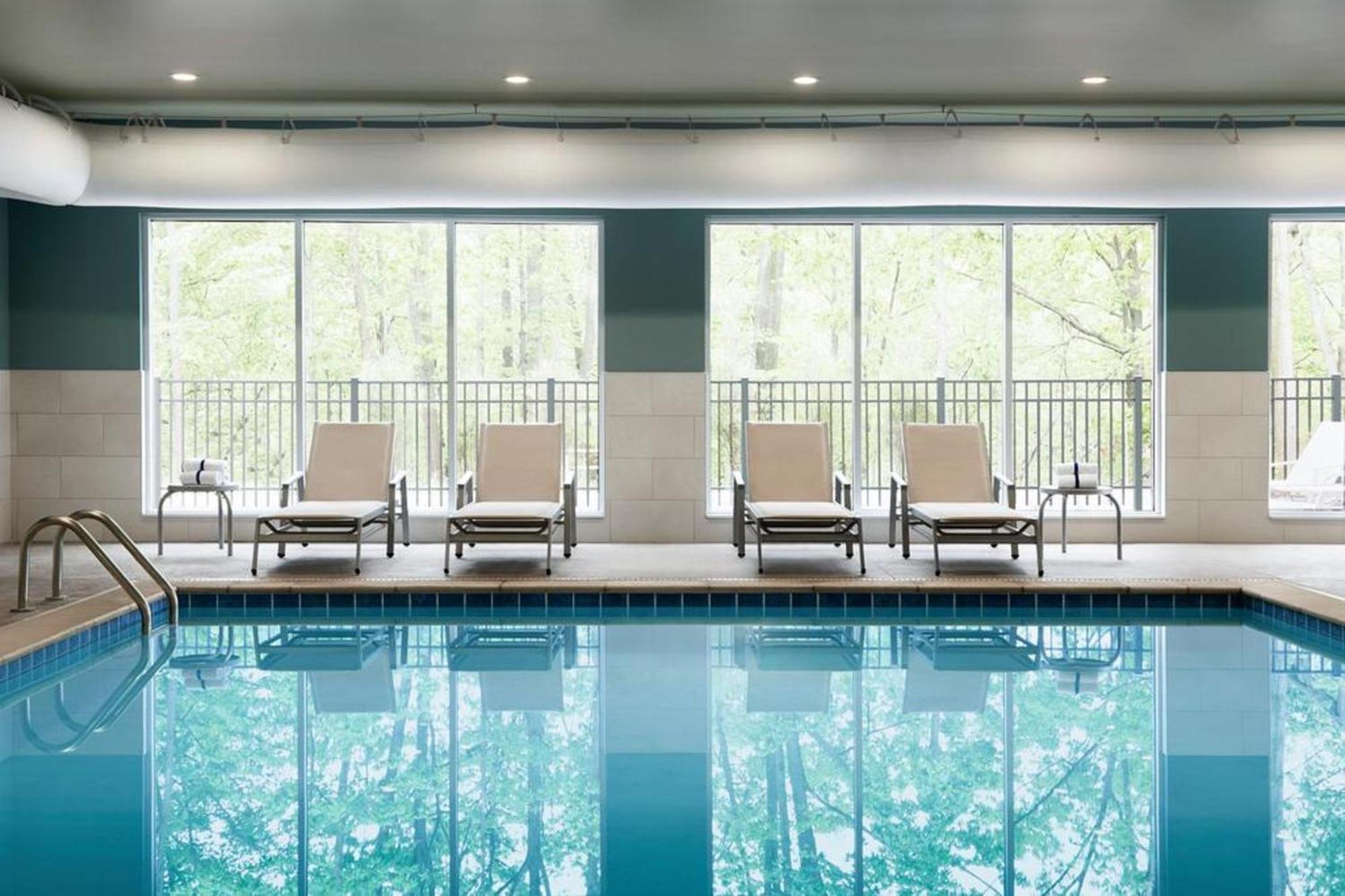 Holiday Inn Express And Suites Des Moines Downtown By Ihg Exteriör bild
